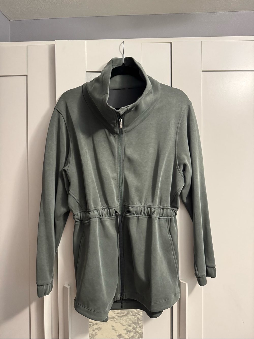Lulu lemon Women's Drawstring Waist Zip-Up Jacket - Sage Green